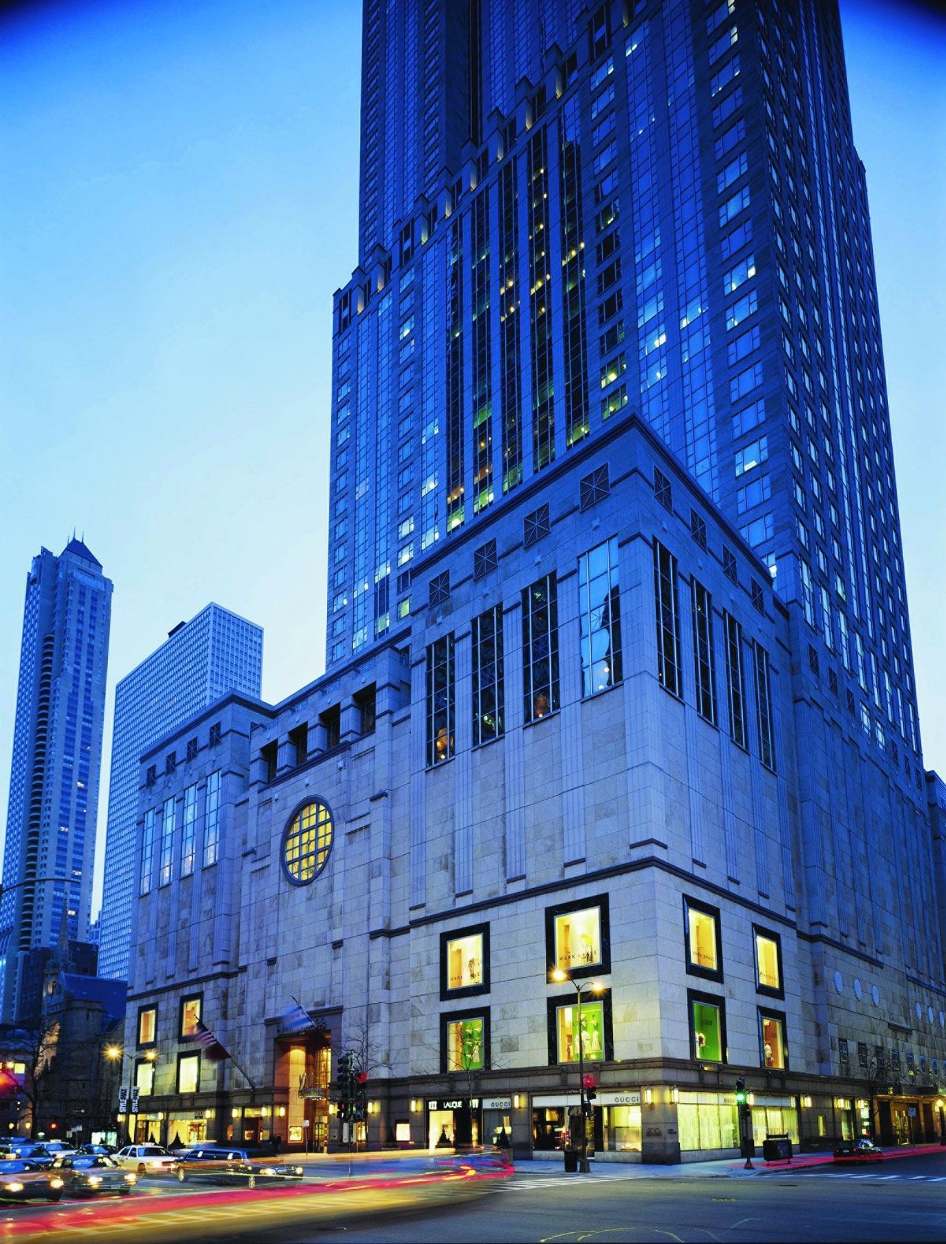 Four Seasons Chicago Hotel Exterior photo